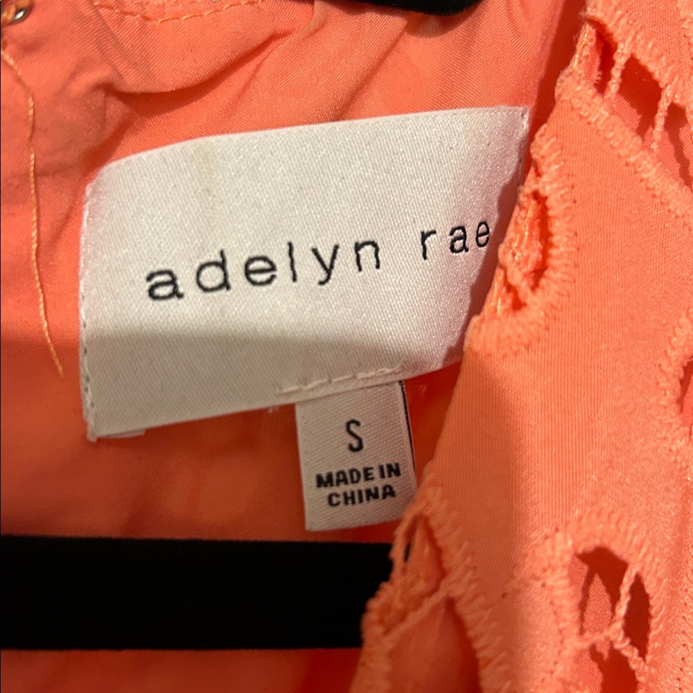 Adelyn Rae Midi Dress - Picture 3 of 4